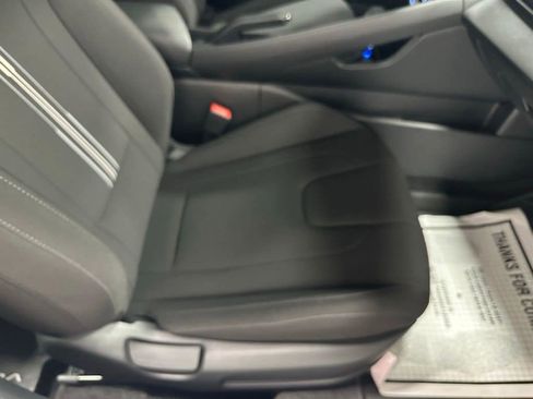 Used 2025 Hyundai Elantra Sport FWD image 54