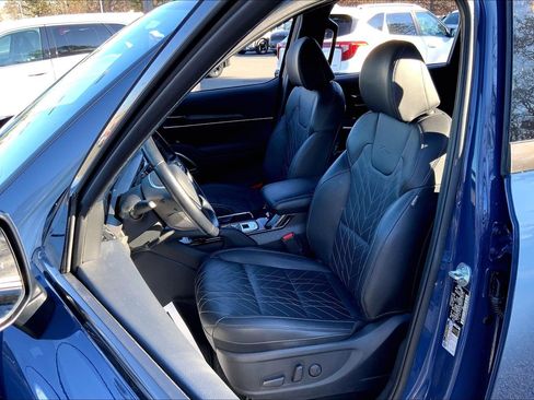 Used 2024 Kia Telluride EX X-Line image 27