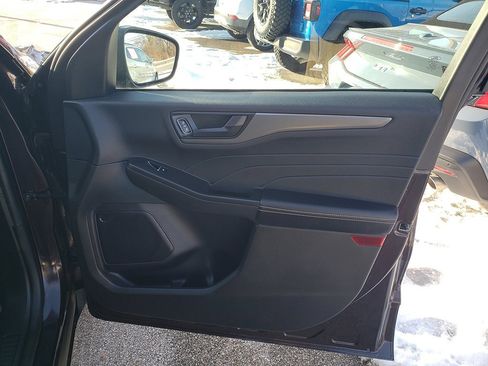 Used 2023 Ford Escape Active image 20