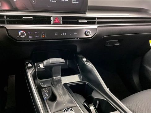 New 2026 Kia Sorento S image 7