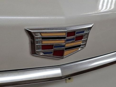 Used 2018 Cadillac XT5 AWD image 30