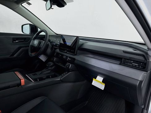 New 2026 Toyota RAV4 AWD image 30