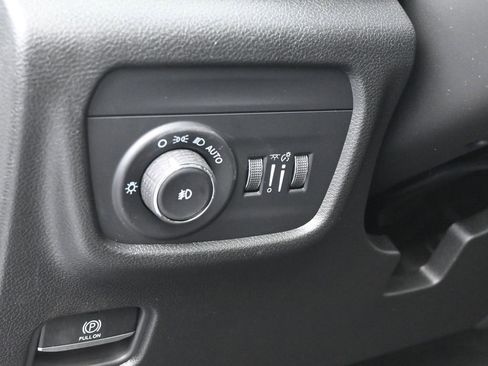 New 2026 Jeep Grand Cherokee Limited w/ Limited Altitude Package RWD image 15