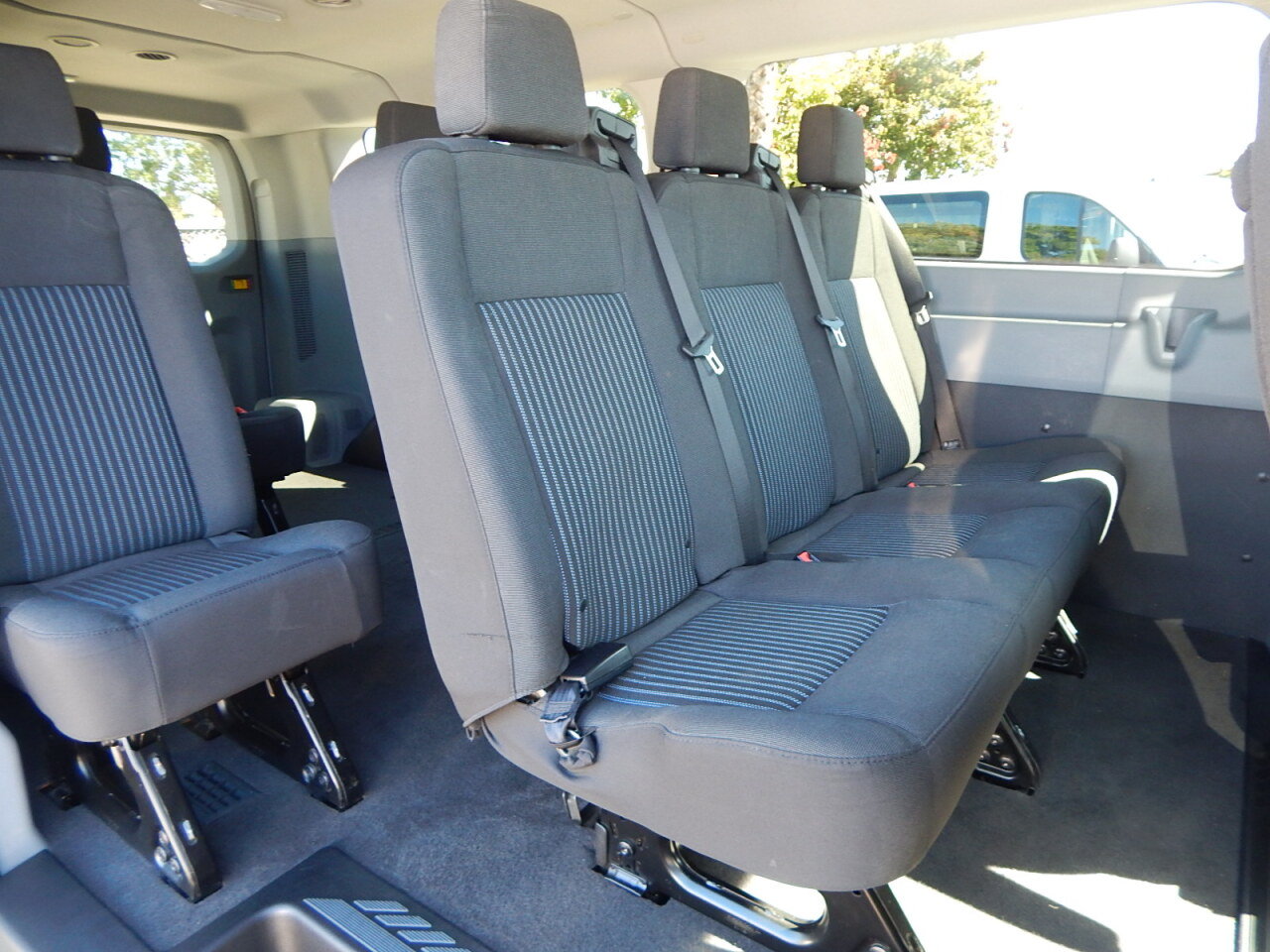 Used 2018 Ford Transit 350 XL RWD image 12