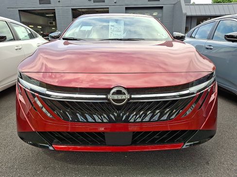 New 2026 Nissan Sentra SV w/ SV Convenience Package FWD image 2