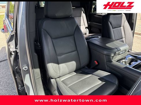 Certified 2025 Chevrolet Tahoe LT AWD/4WD image 28