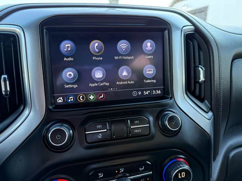 Used 2022 Chevrolet Silverado 3500 LT w/ Convenience Package image 17