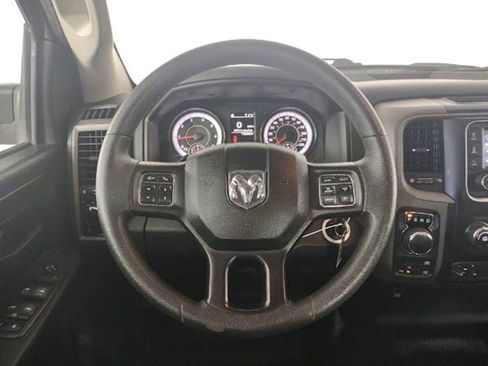 Used 2022 RAM 1500 Tradesman w/ Chrome Appearance Group image 3