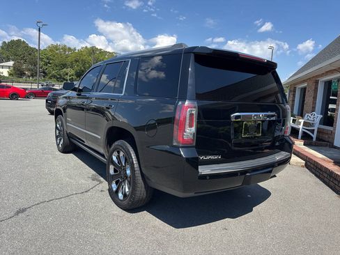 Used 2019 GMC Yukon Denali w/ Denali Ultimate Package AWD/4WD image 13