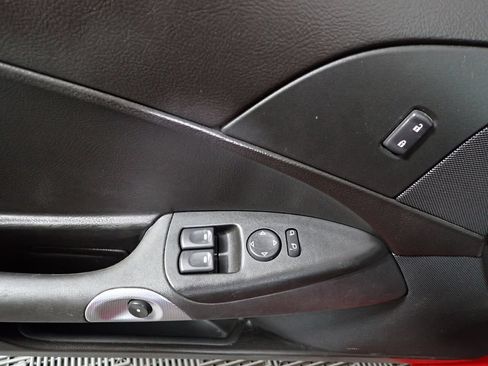 Used 2007 Chevrolet Corvette Convertible RWD image 19