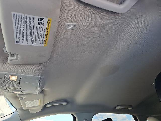 Used 2024 Ford Edge SEL AWD/4WD image 28