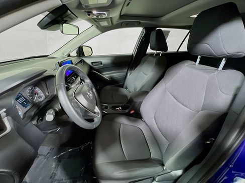 Certified 2024 Toyota Corolla Cross LE w/ Moonroof Package AWD/4WD image 19