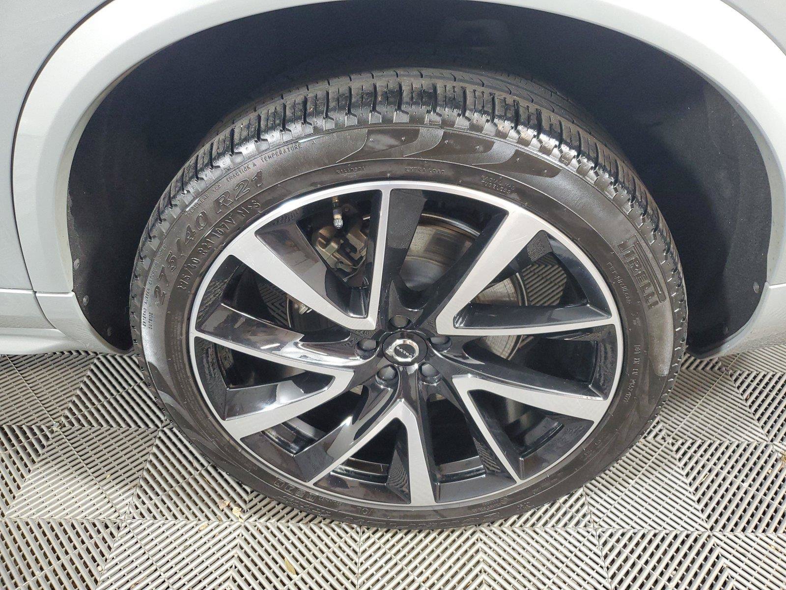 Certified 2024 Volvo XC90 B6 Plus AWD/4WD image 12
