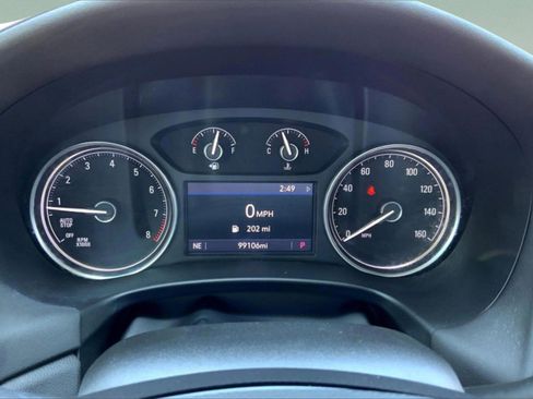 Used 2022 Buick Enclave Essence image 20