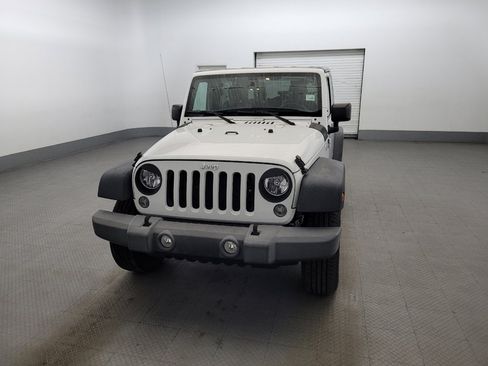 Used 2016 Jeep Wrangler Sport w/ Quick Order Package 24S AWD/4WD image 15