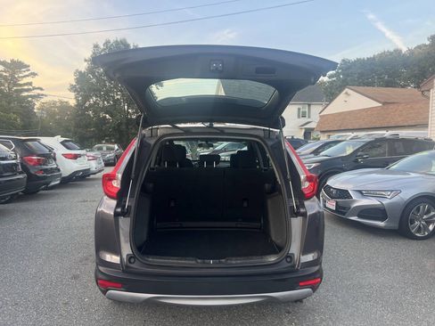 Used 2018 Honda CR-V LX image 9