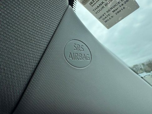 Used 2024 Toyota RAV4 LE image 38