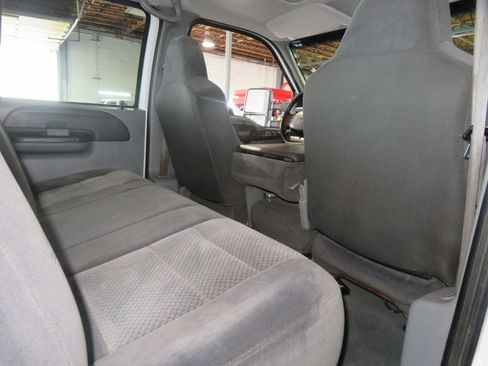 Used 2002 Ford F250 XLT AWD/4WD image 28