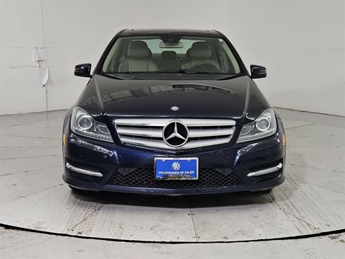 Used 2013 Mercedes-Benz C 250 Sedan image 9