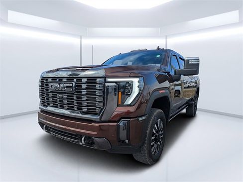 Used 2024 GMC Sierra 2500 Denali Ultimate image 7