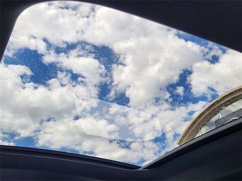 Certified 2025 Mercedes-Benz CLA 250 4MATIC image 23