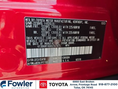 Used 2024 Toyota RAV4 Limited AWD/4WD image 34