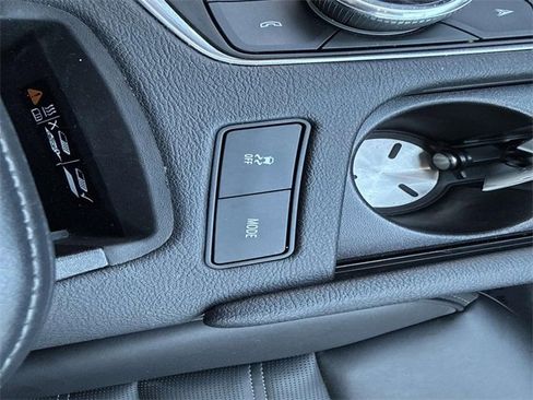 Used 2021 Cadillac XT6 Sport w/ Platinum Package image 24