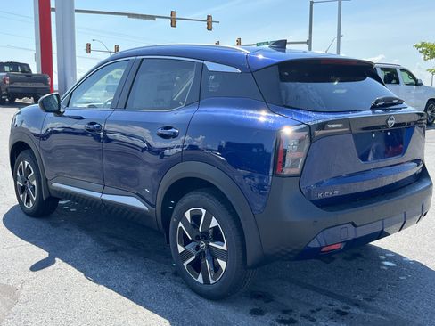 New 2026 Nissan Kicks SV w/ SV Premium Package AWD/4WD image 8
