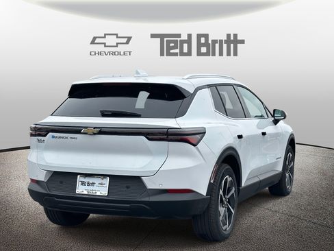 New 2026 Chevrolet Equinox EV LT image 4