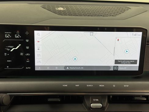 Used 2024 Kia EV9 Land image 26