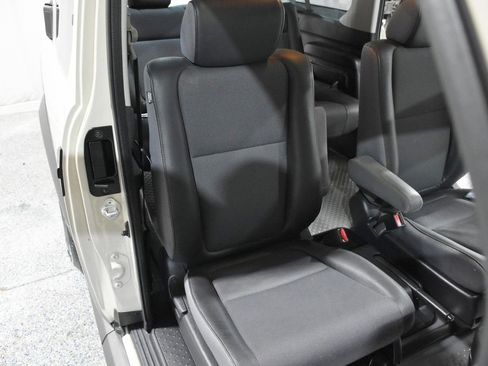 Used 2005 Honda Element EX image 13