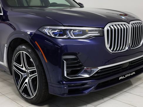Used 2021 BMW ALPINA XB7 image 39