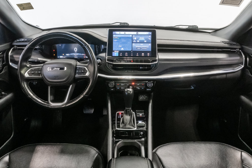 Used 2022 Jeep Compass High Altitude AWD/4WD image 21