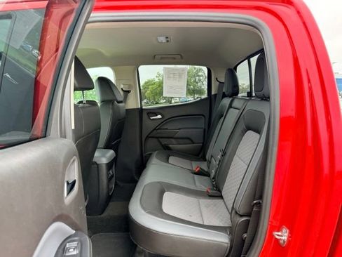 Used 2016 Chevrolet Colorado Z71 AWD/4WD image 8