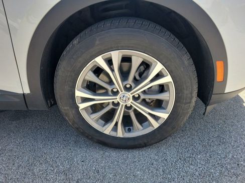Used 2023 Buick Envision Preferred FWD image 5