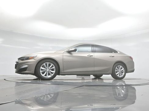 Used 2022 Chevrolet Malibu LT image 8