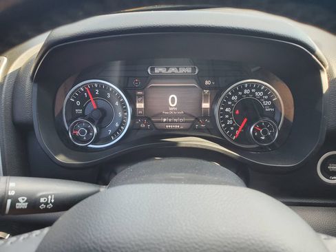 Used 2020 RAM 1500 Big Horn AWD/4WD image 23