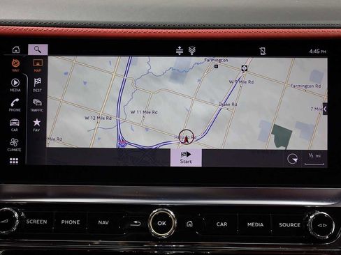 Used 2021 Bentley Flying Spur V8 image 25