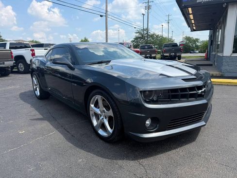 Used 2013 Chevrolet Camaro SS w/ RS Package RWD image 9