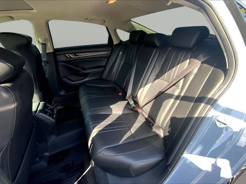 Used 2021 Honda Accord Touring image 20