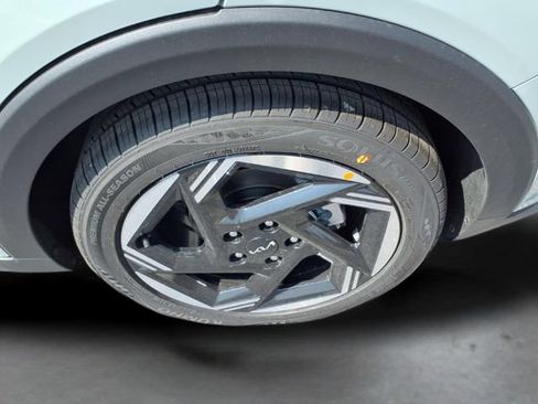 New 2026 Kia K4 EX FWD image 8