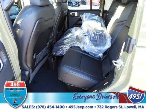 New 2026 Jeep Gladiator Rubicon image 13