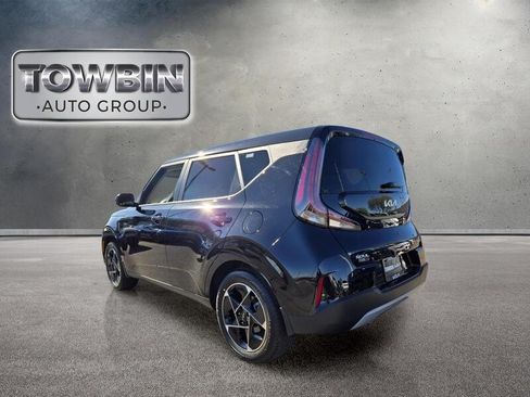 Certified 2025 Kia Soul EX FWD image 7