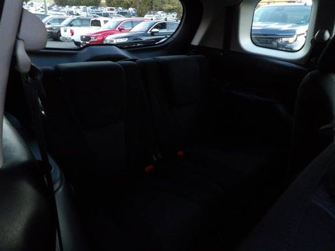 Used 2012 MAZDA MAZDA5 Sport image 14