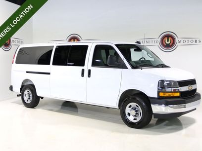 Used 2025 Chevrolet Express 3500 LT w/ LT Preferred Equipment Group