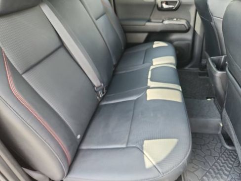 Used 2023 Toyota Tacoma 4x4 Double Cab image 18