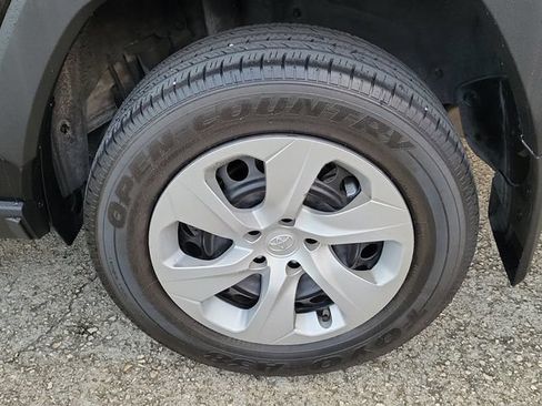 Used 2025 Toyota RAV4 LE FWD image 6
