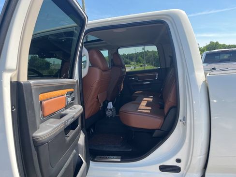 Used 2017 RAM 2500 Limited AWD/4WD image 11