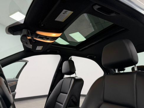 Used 2013 Mercedes-Benz C 300 4MATIC Sedan image 59