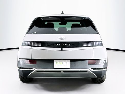 Used 2024 Hyundai Ioniq 5 SEL RWD image 7